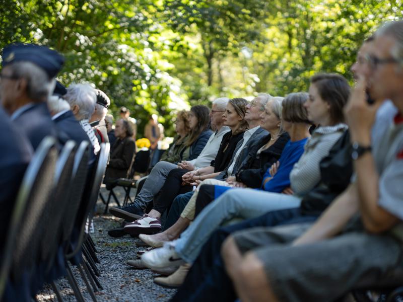 ../public/images/images/fotos/2023/Op Vleugels Der Vrijheid - 24 sept 2023 - 050.jpg